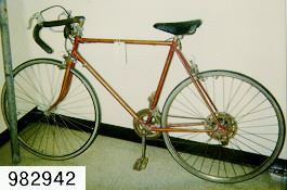 1998_2942 Bicycle