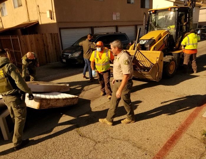 Sheriff Deputies-Tractor-Cleaning Crews